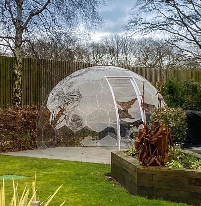 Durchsichtige Gartenkapsel