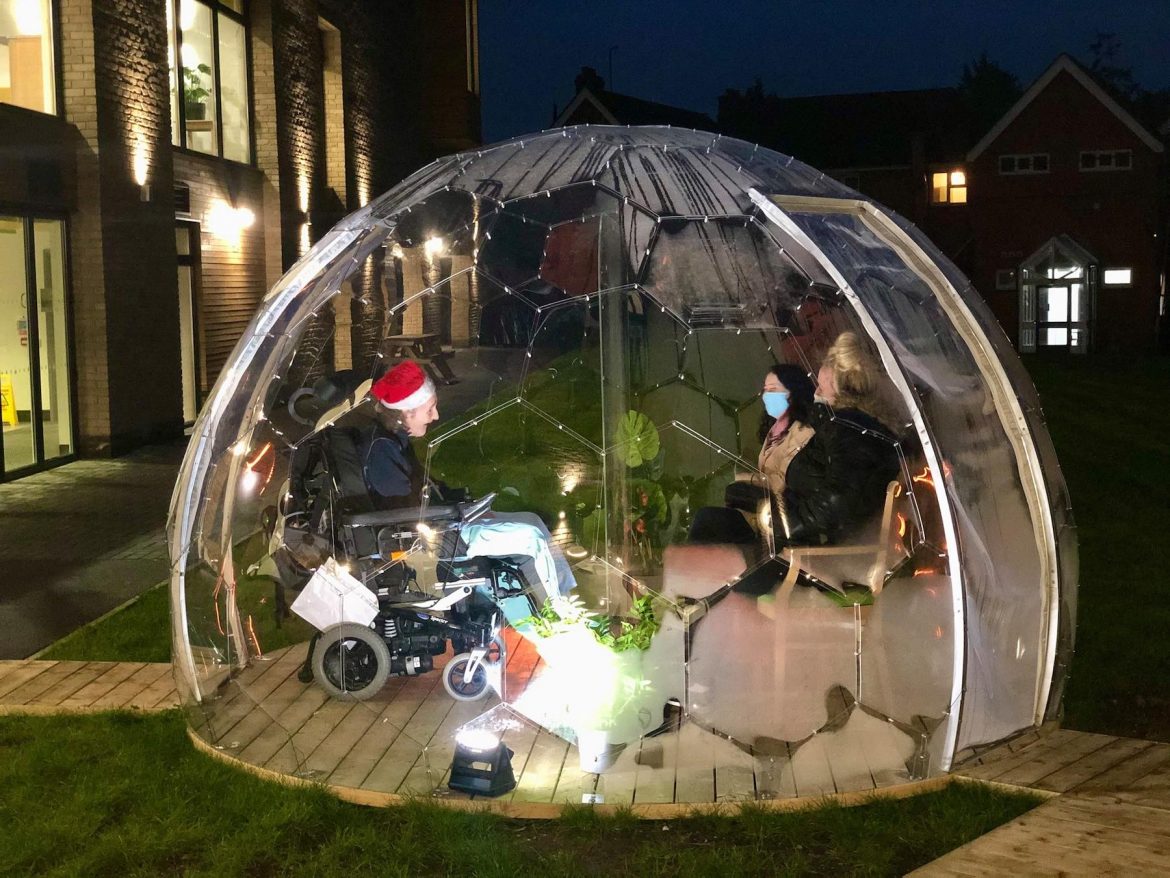 Visite d'une maison de soins dans un pod Hypedome