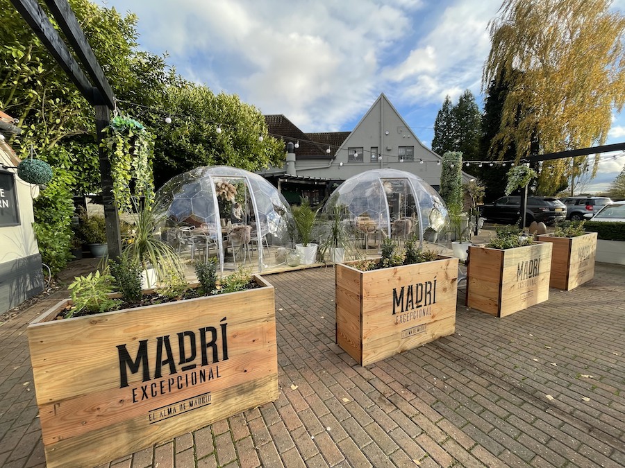 Iglu-Restaurant Ye Olde Bridge Inn in England