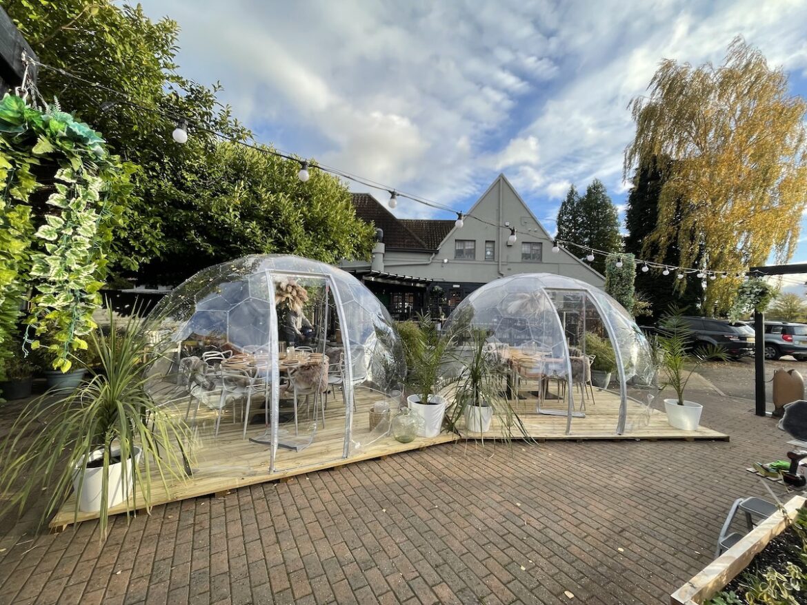 Speise-Iglus im Pub Ye Olde Bridge Inn