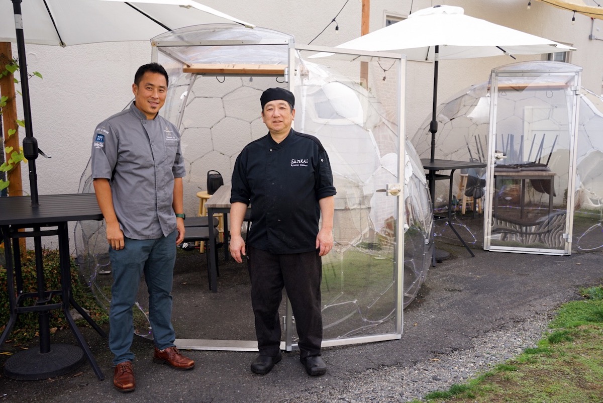 Shubert Ho und Ryuichi Nakano im Sankai Sushi Restaurant in Edmonds