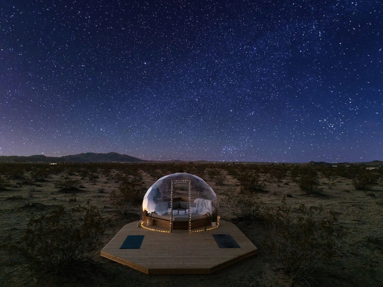 Un dôme d'observation des étoiles parfait dans le désert