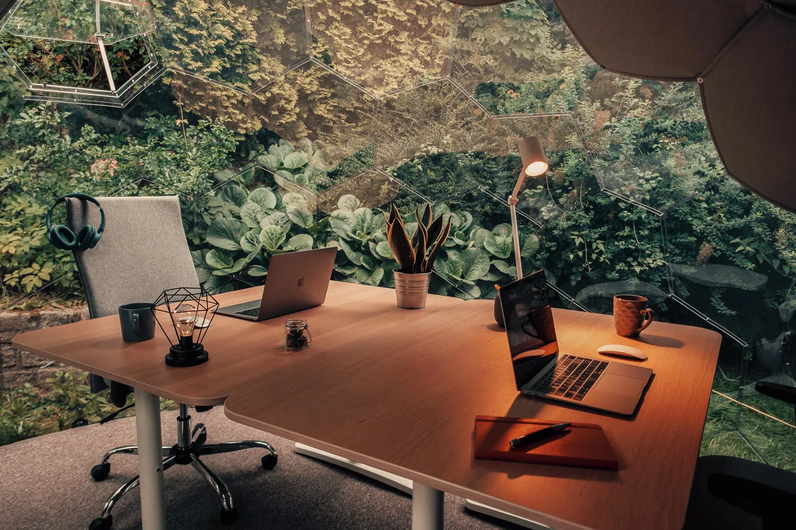 Garden office pod interior